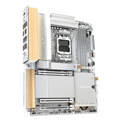 GIGABYTE X870E AERO X WOOD - vue 3