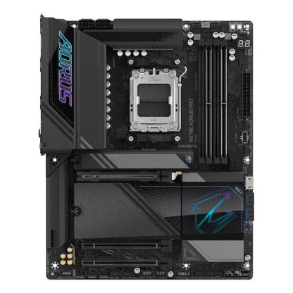 GIGABYTE X870E AORUS PRO - vue 2