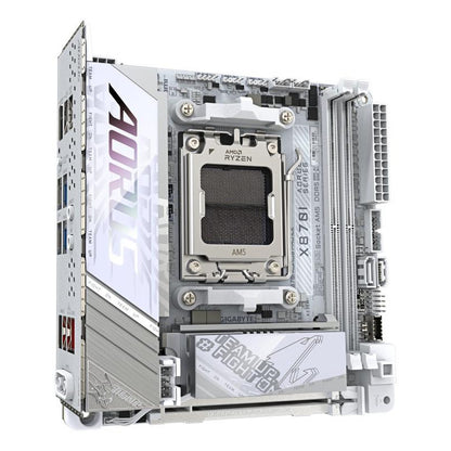 GIGABYTE X870I AORUS PRO ICE - vue 2