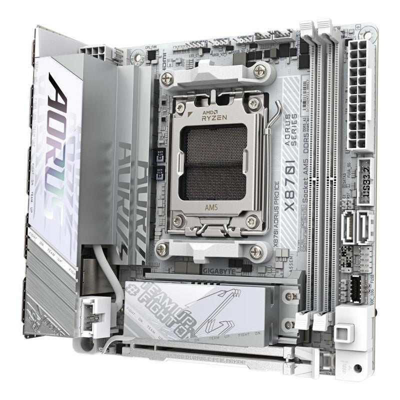 GIGABYTE X870I AORUS PRO ICE - vue 3